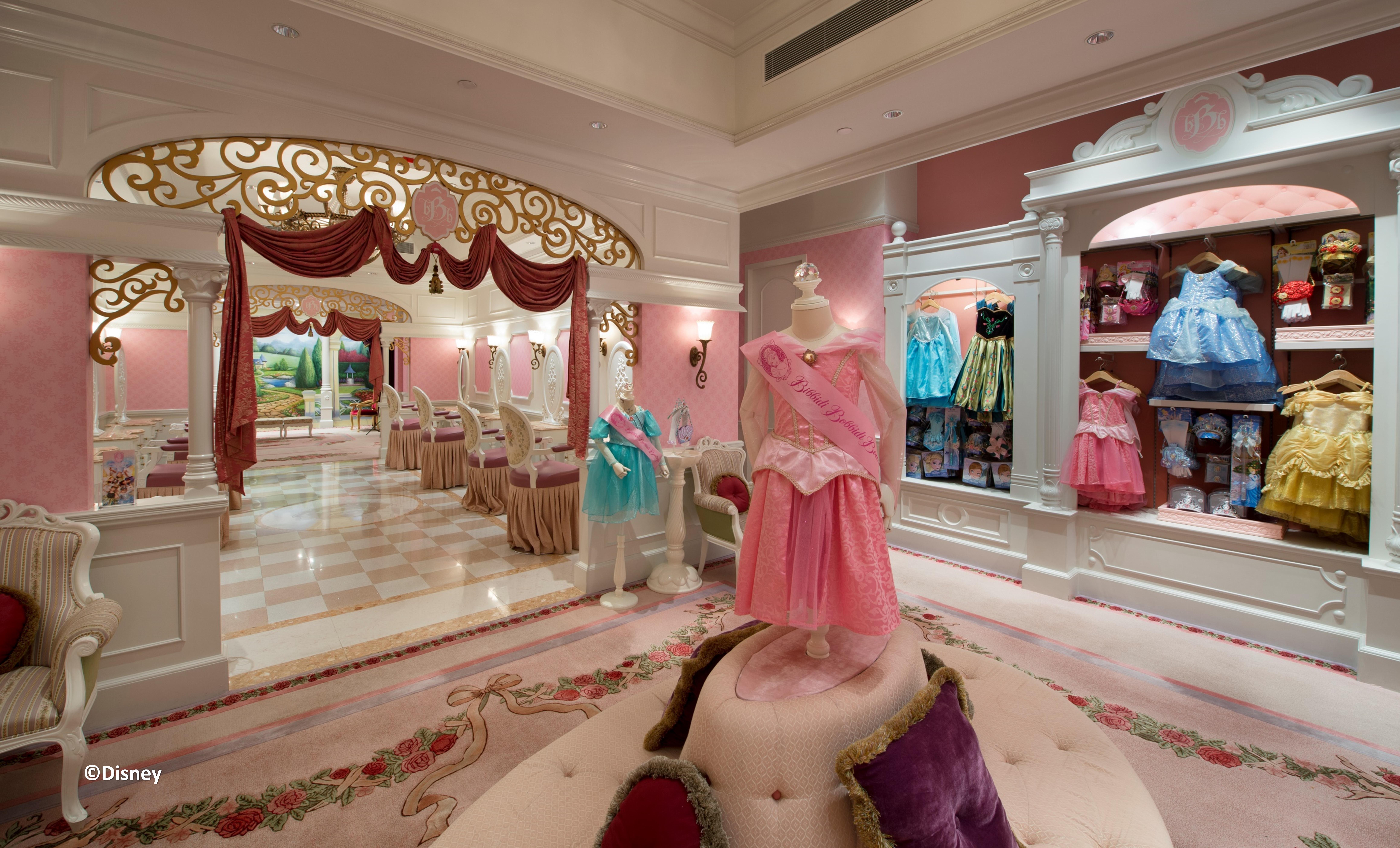 โรงแรม Hong Kong Disneyland